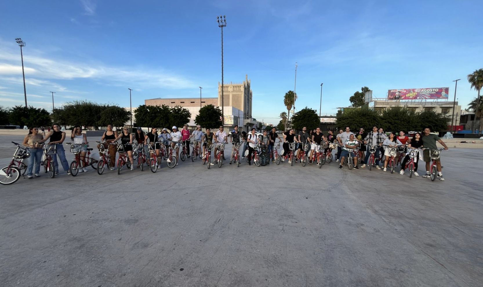 Con rodada, inician actividades para festejar a los jóvenes de Torreón