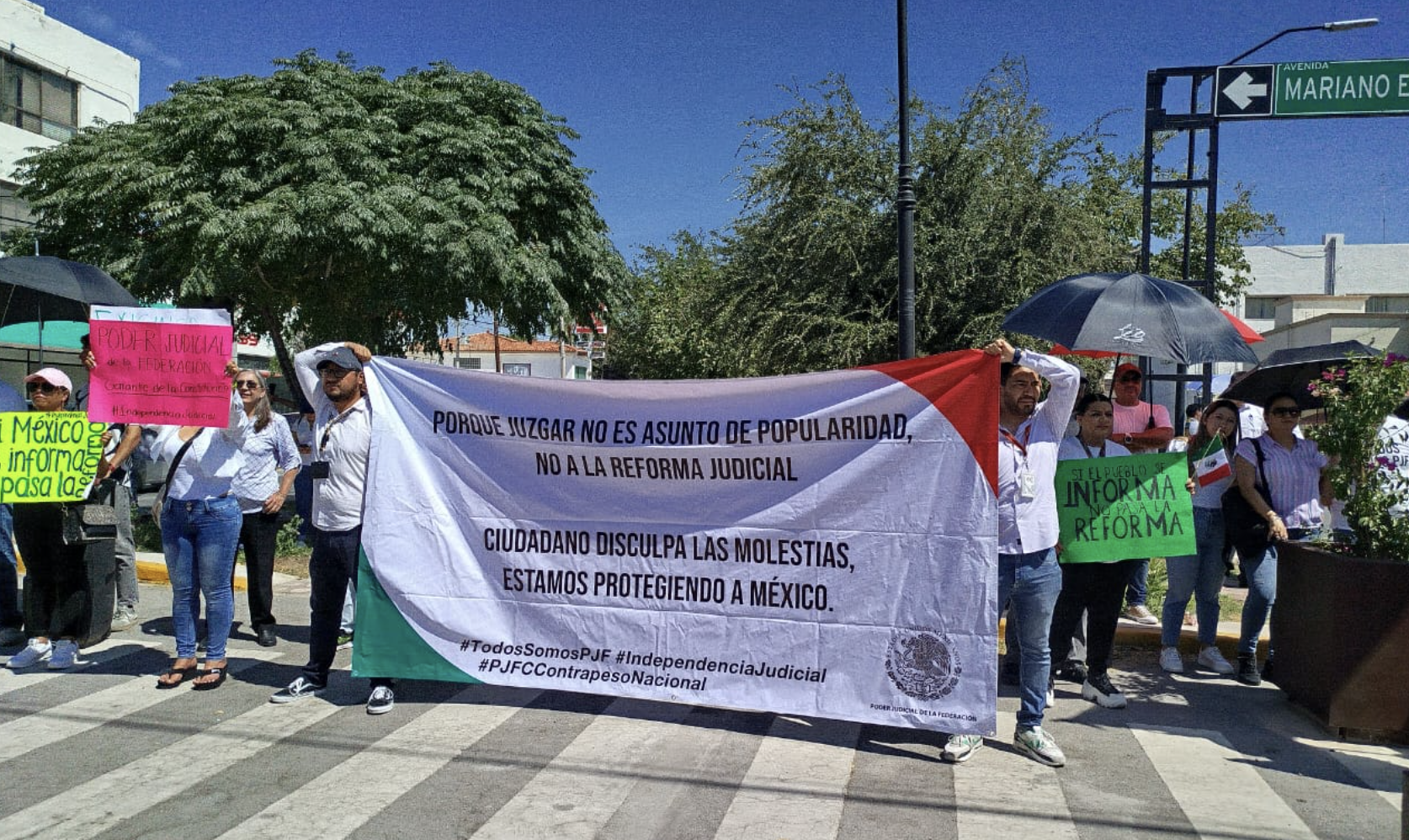 Trabajadores del PJF realizan jornada informativa en Torreón