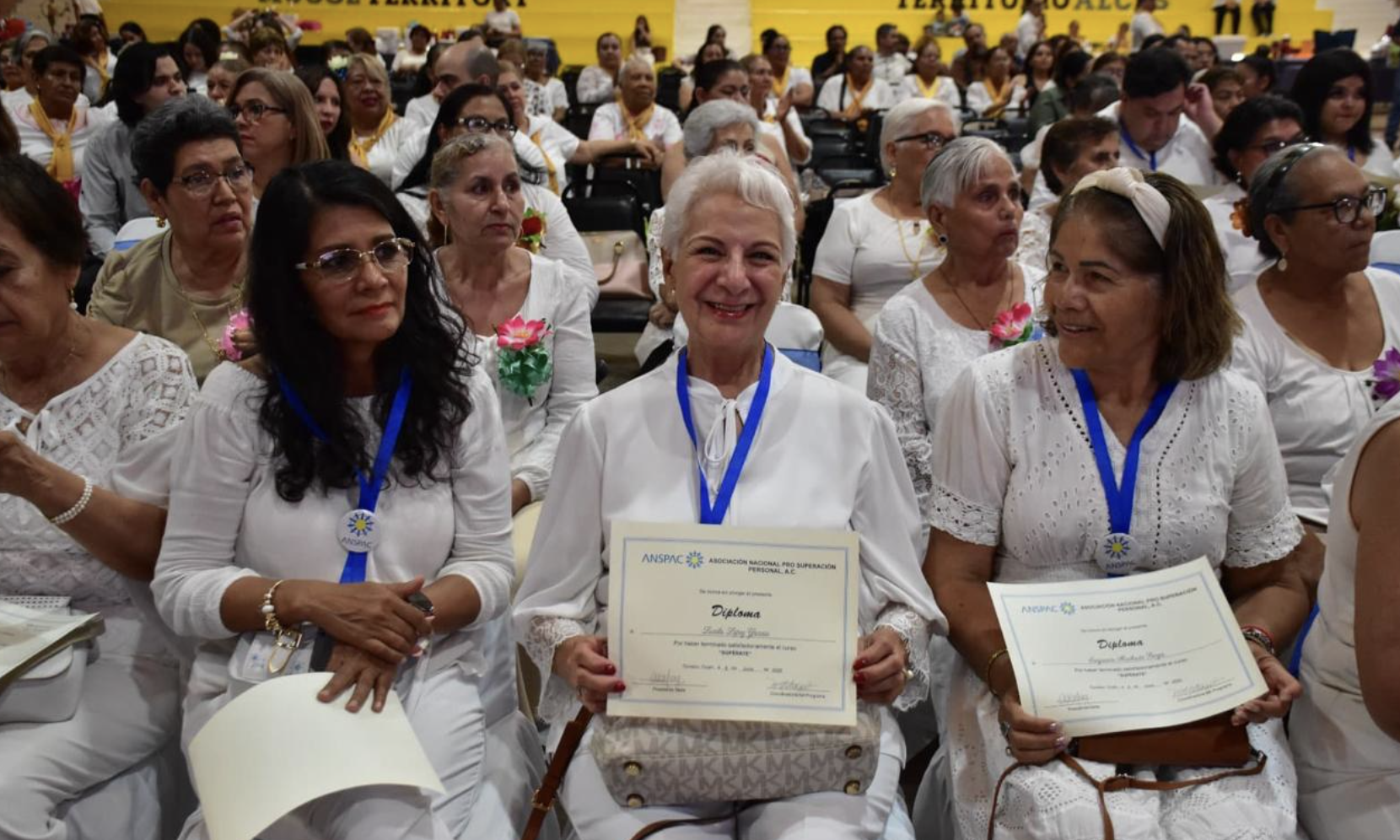 Se gradúan 28 mujeres de Centros Comunitarios del programa de ANSPAC