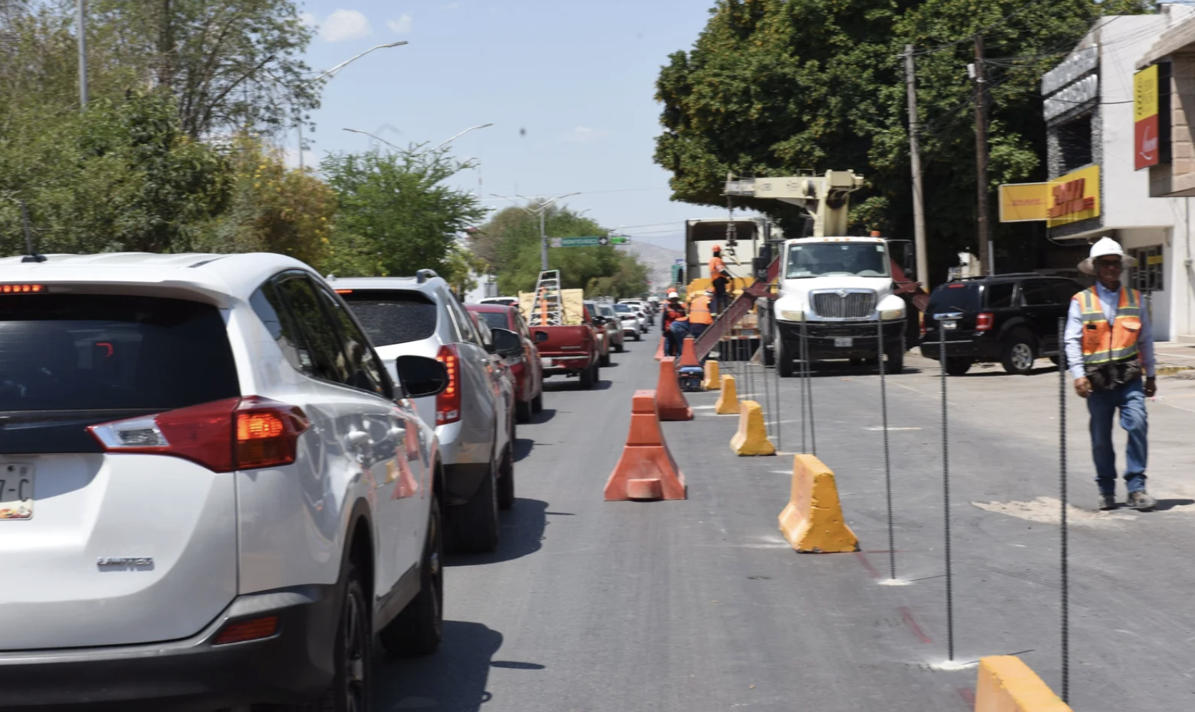 Reestablecen la circulacion en la zona de construcción del Sistema Vial Abastos-Independencia