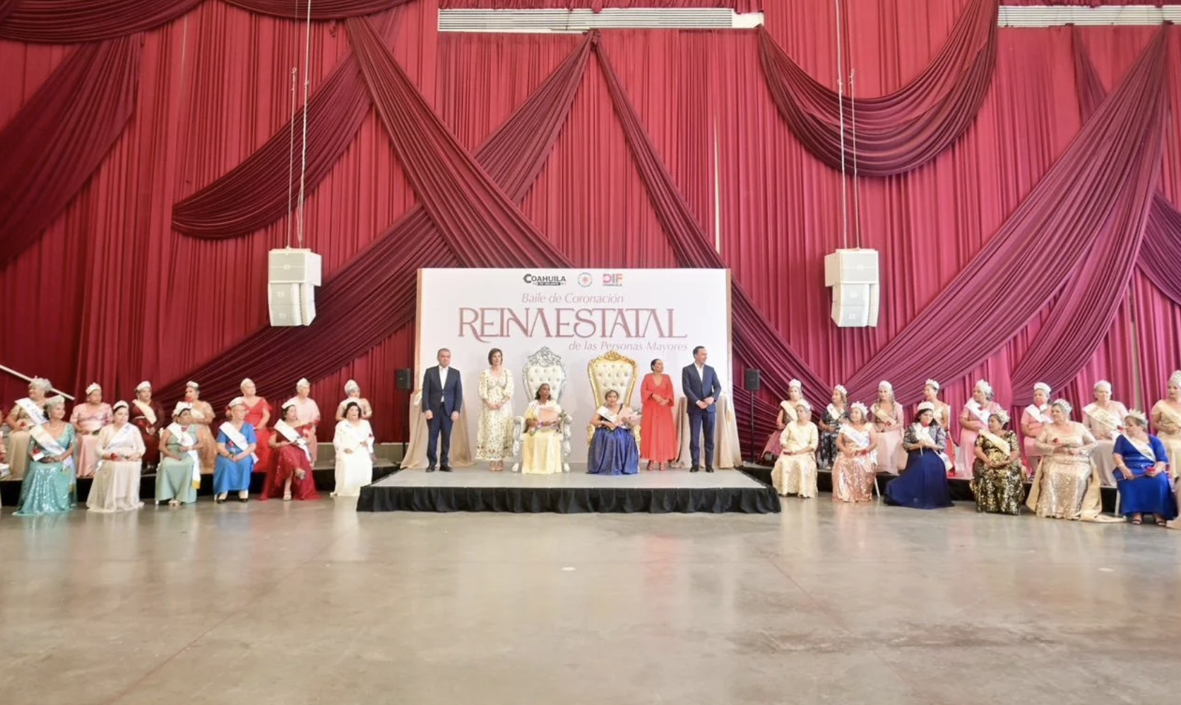 Torreón, fue sede del baile de coronación de la Reina Estatal de las Personase Mayores 2026